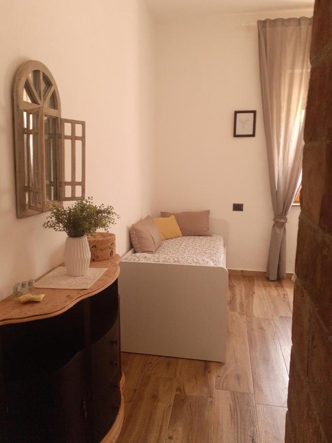 Da Laura Hotel Bottidda Luaran gambar